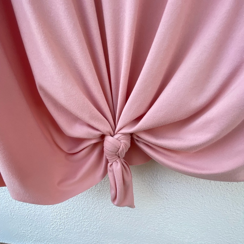 Pink top - Picture 2 of 4